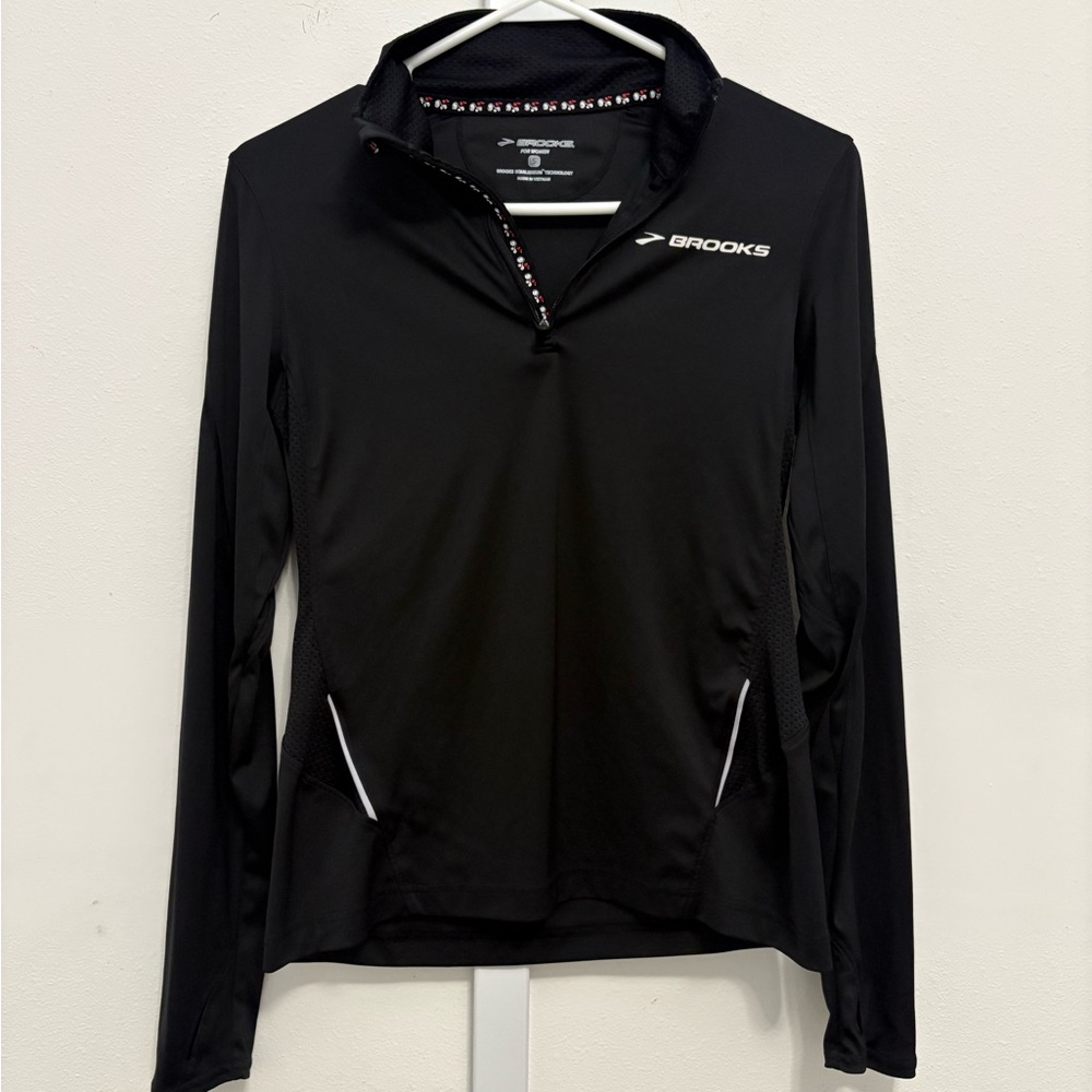 Women’s Brooks Black Quarter Zip Running Shirt